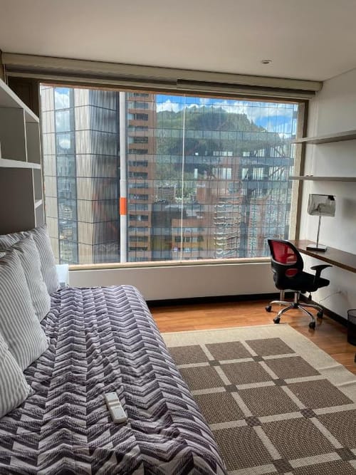 Apartamento de 3 alcobas en venta en Centro Internacional, Bogotá, 134 m² · foto 6 de 24