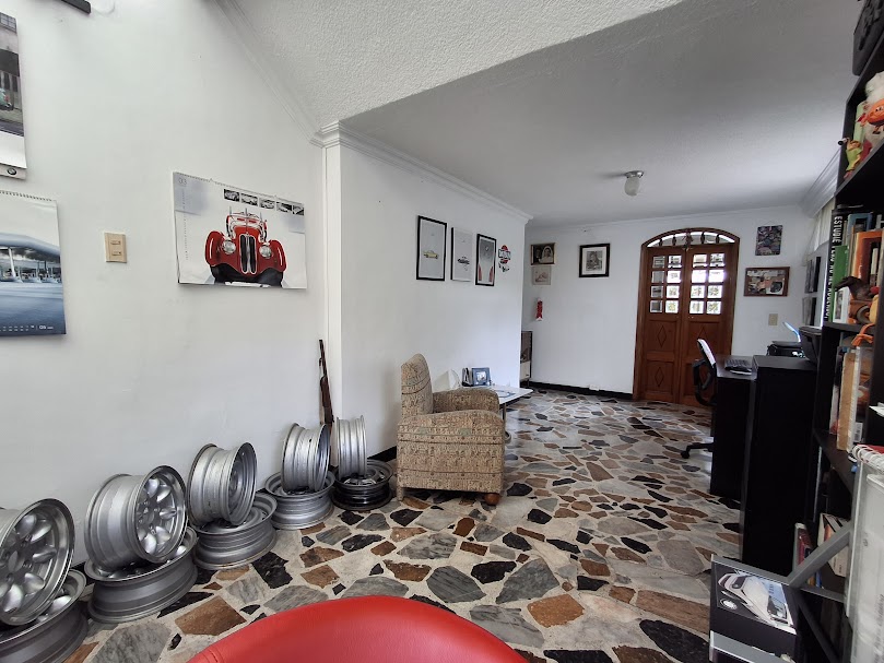 Casa en venta en La Floresta, Bogotá · foto 10 de 24
