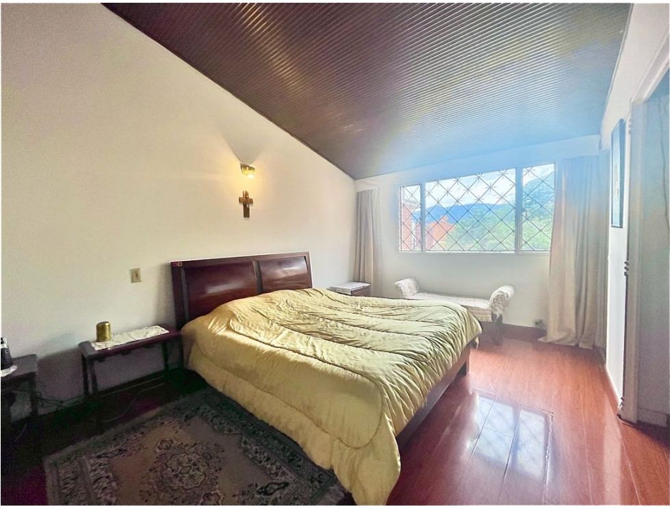 Casa en venta en Lagos De Cordoba, Bogotá · foto 12 de 19