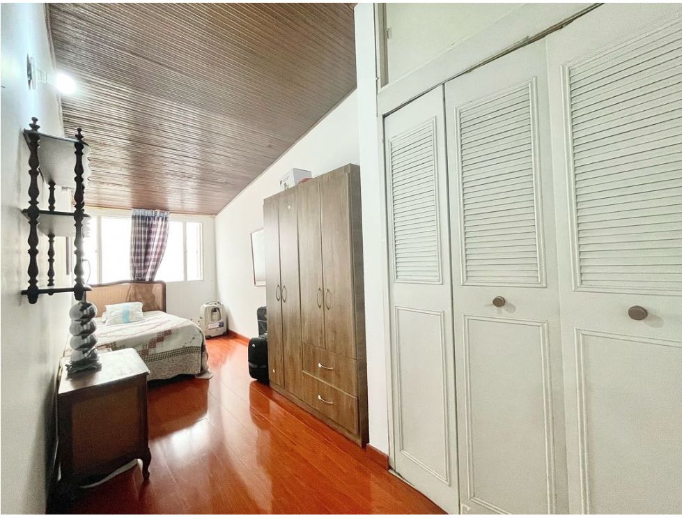 Casa en venta en Lagos De Cordoba, Bogotá · foto 15 de 19