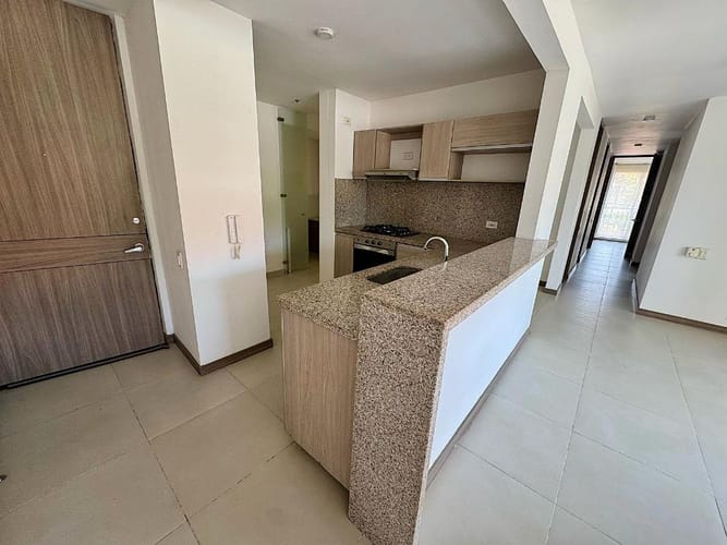 Apartamento de 4 alcobas en venta en Las Palmas, Ricaurte, 96 m² · foto 3 de 24