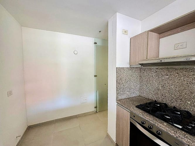 Apartamento de 4 alcobas en venta en Las Palmas, Ricaurte, 96 m² · foto 5 de 24