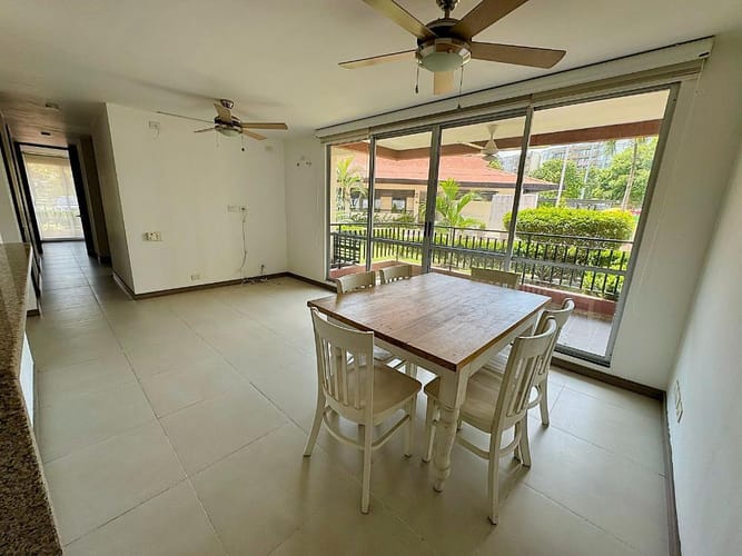 Apartamento de 4 alcobas en venta en Las Palmas, Ricaurte, 96 m² · foto 10 de 24