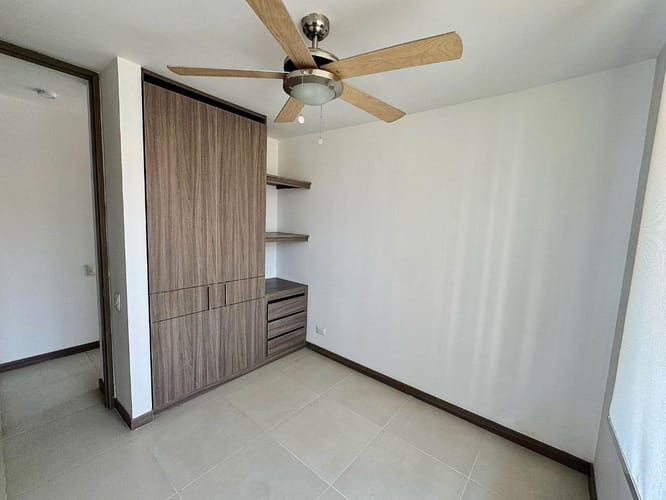 Apartamento de 4 alcobas en venta en Las Palmas, Ricaurte, 96 m² · foto 15 de 24
