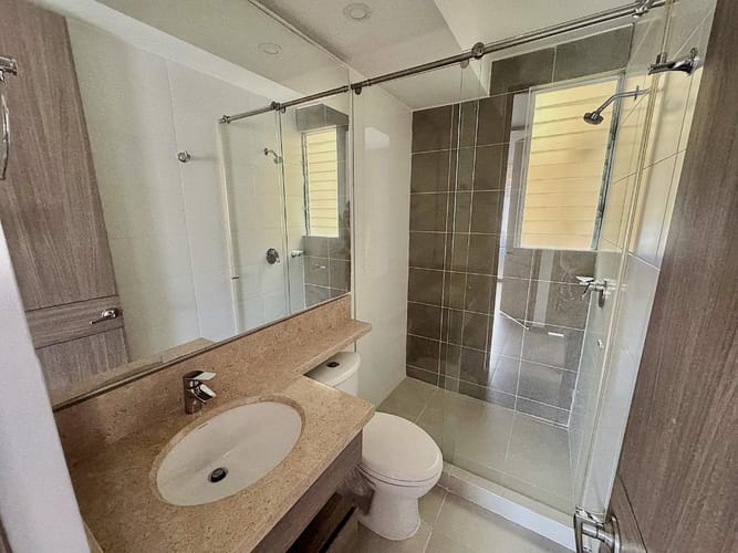 Apartamento de 4 alcobas en venta en Las Palmas, Ricaurte, 96 m² · foto 19 de 24