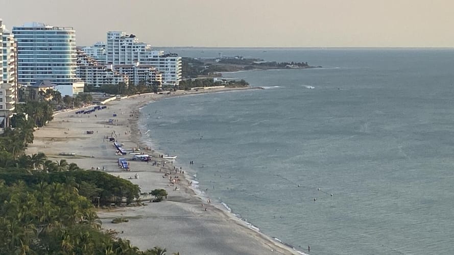 Apartamento de 3 alcobas en venta en El Pereguetano, Santa Marta, 145 m² · foto 3 de 24