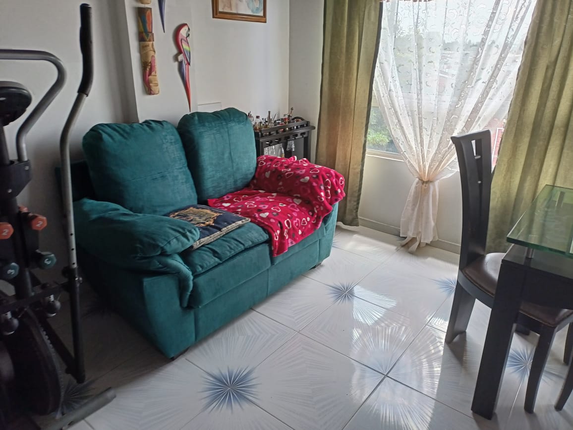 Casa en venta en Plaza Imperial Centro Comercial, Bogotá · foto 3 de 10
