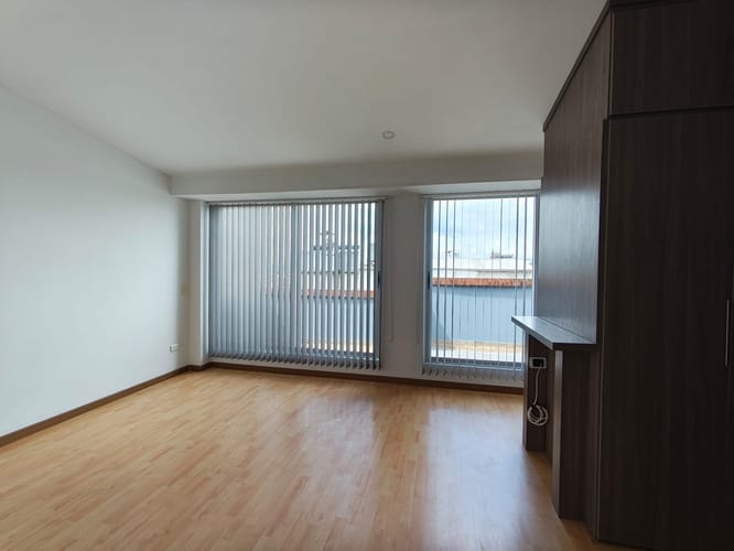 Apartamento de 4 alcobas en venta en Zona Centro, Madrid, 135 m² · foto 10 de 13