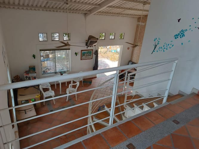 Casa de 5 alcobas en venta en Agua Blanca, Girardot, 288 m² · foto 2 de 9