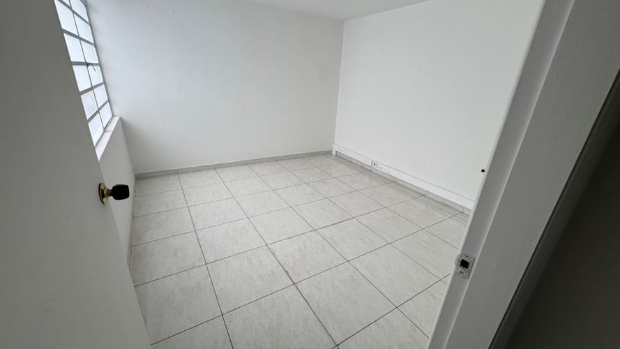 Casa en venta en Barrios Unidos, Bogotá · foto 5 de 12