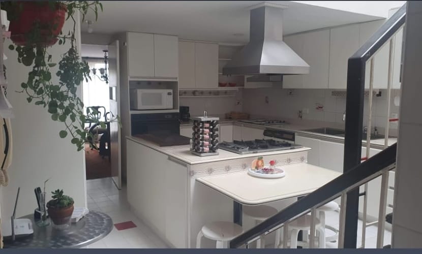 Casa en venta en El Contador, Bogotá · foto 3 de 19