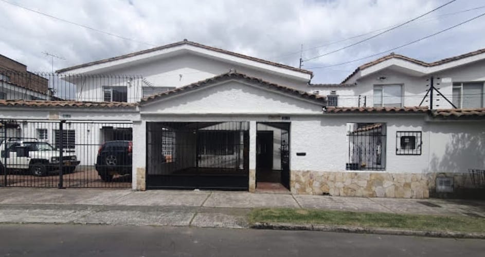 Casa en venta en El Contador, Bogotá · foto 7 de 19