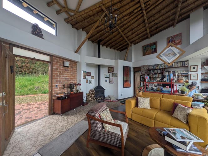 Casa de 3 alcobas en venta en La Violeta, Sopó, 220 m² · foto 2 de 24
