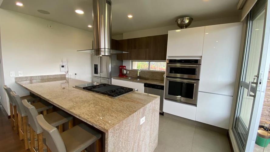 Casa de 4 alcobas en venta en La Violeta, Sopó, 219 m² · foto 3 de 23
