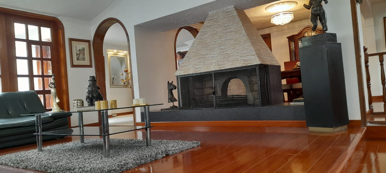 Casa en venta en Alhambra, Bogotá · foto 21 de 24