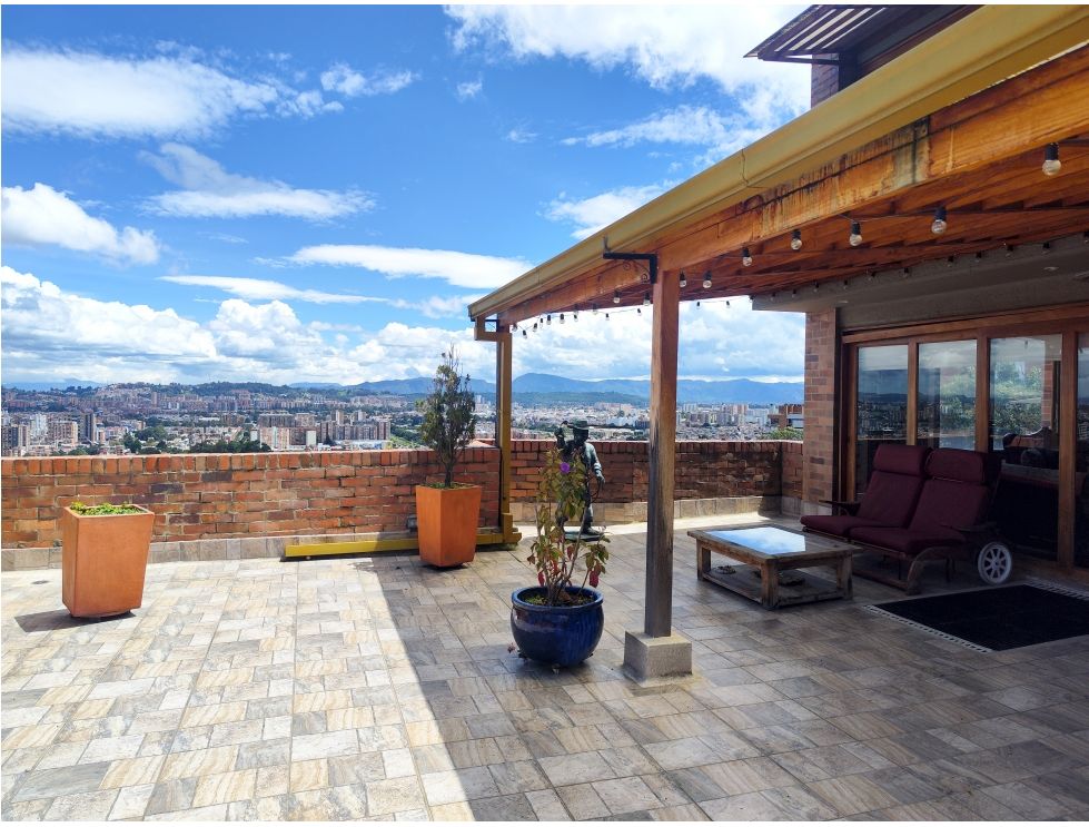 Casa en venta en Cedritos, Bogotá · foto 2 de 22