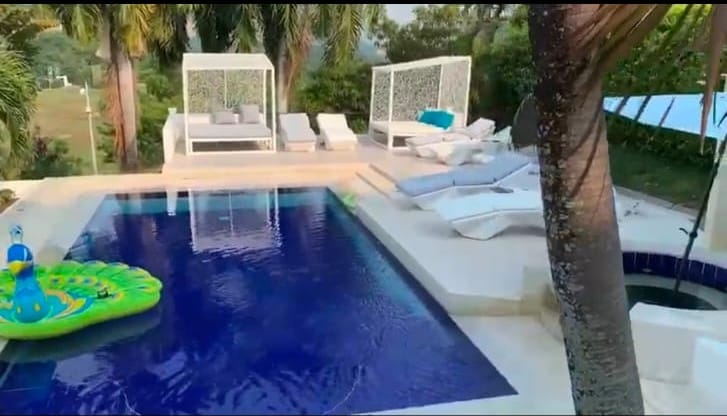 Casa de 4 alcobas en venta en El Portal, Ricaurte, 380 m² · foto 4 de 21