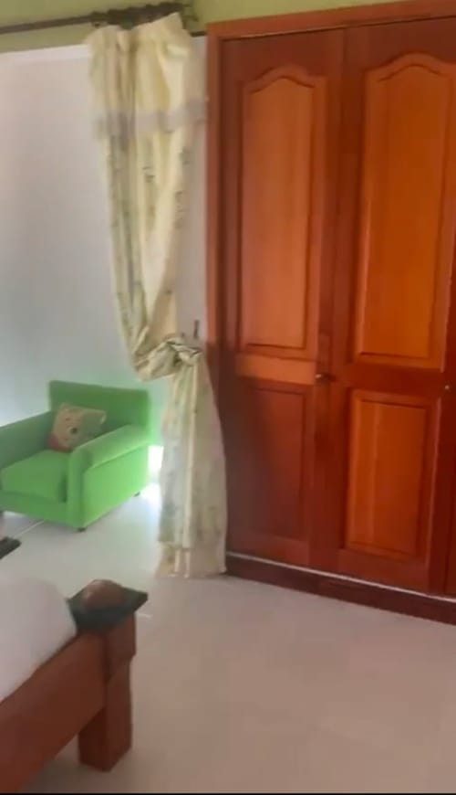Casa de 4 alcobas en venta en El Portal, Ricaurte, 380 m² · foto 7 de 21