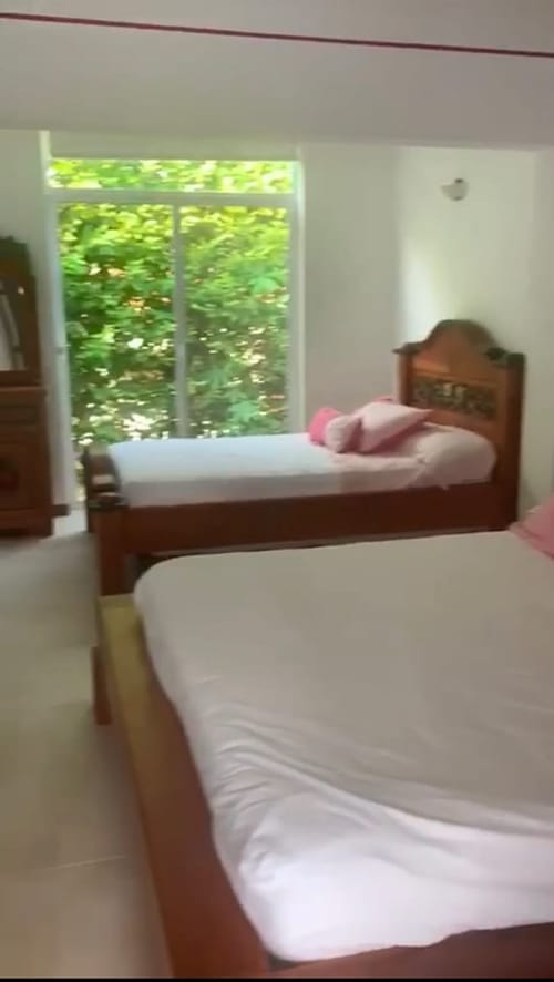 Casa de 4 alcobas en venta en El Portal, Ricaurte, 380 m² · foto 14 de 21