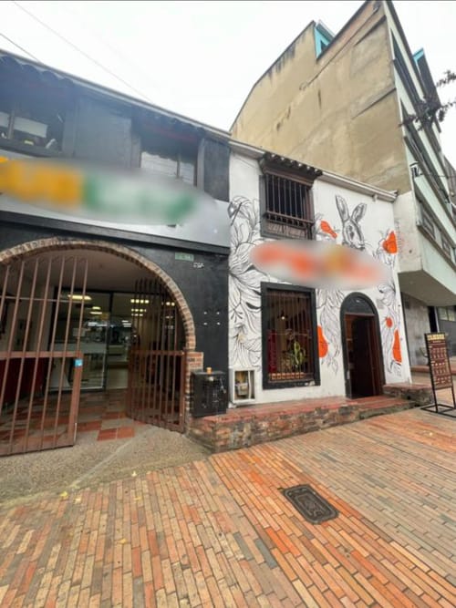 Casa de 6 alcobas en venta en Santa Fe, Bogotá, 400 m² · foto 2 de 15