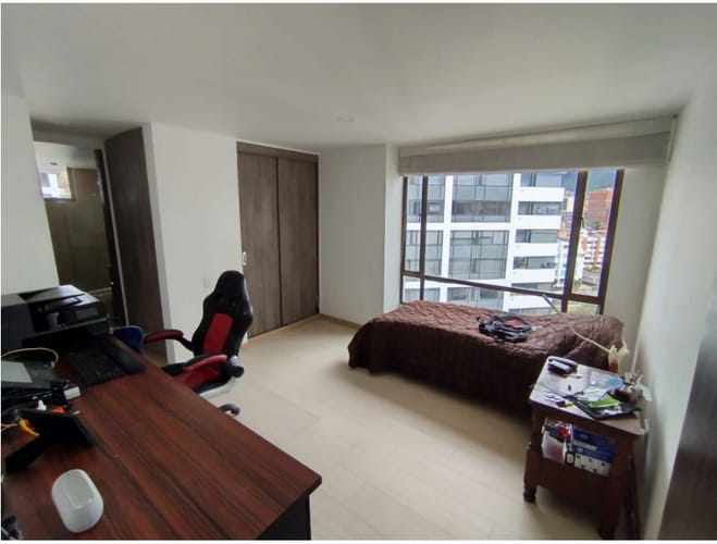Apartamento de 4 alcobas en venta en Santa Barbara, Bogotá, 257 m² · foto 8 de 14