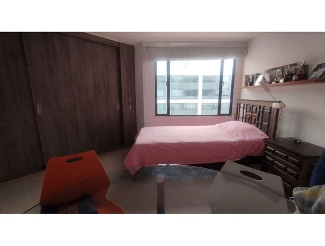 Apartamento de 4 alcobas en venta en Santa Barbara, Bogotá, 257 m² · foto 9 de 14