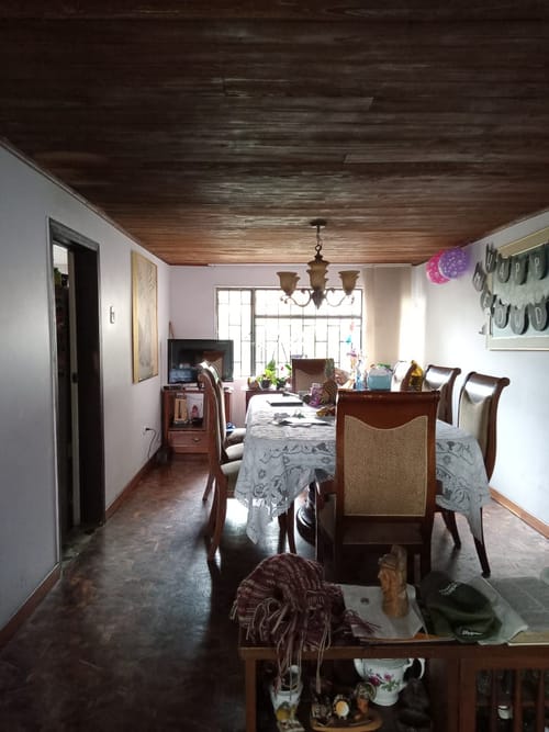 Casa de 4 alcobas en venta en Toberin, Bogotá, 260 m² · foto 2 de 8
