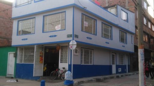 Casa en venta en Gran Britalia, Bogotá · foto 4 de 5