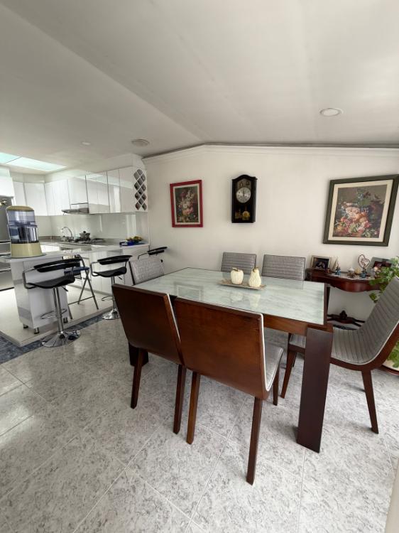 Apartamento en venta en Engativá, Bogotá · foto 2 de 12