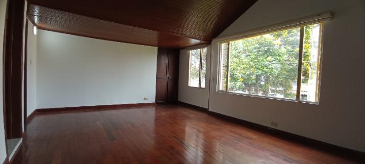Casa en venta en La Floresta, Bogotá · foto 2 de 24