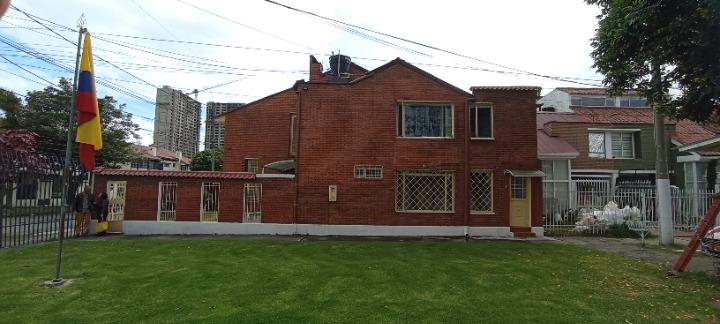 Casa en venta en La Floresta, Bogotá · foto 5 de 24