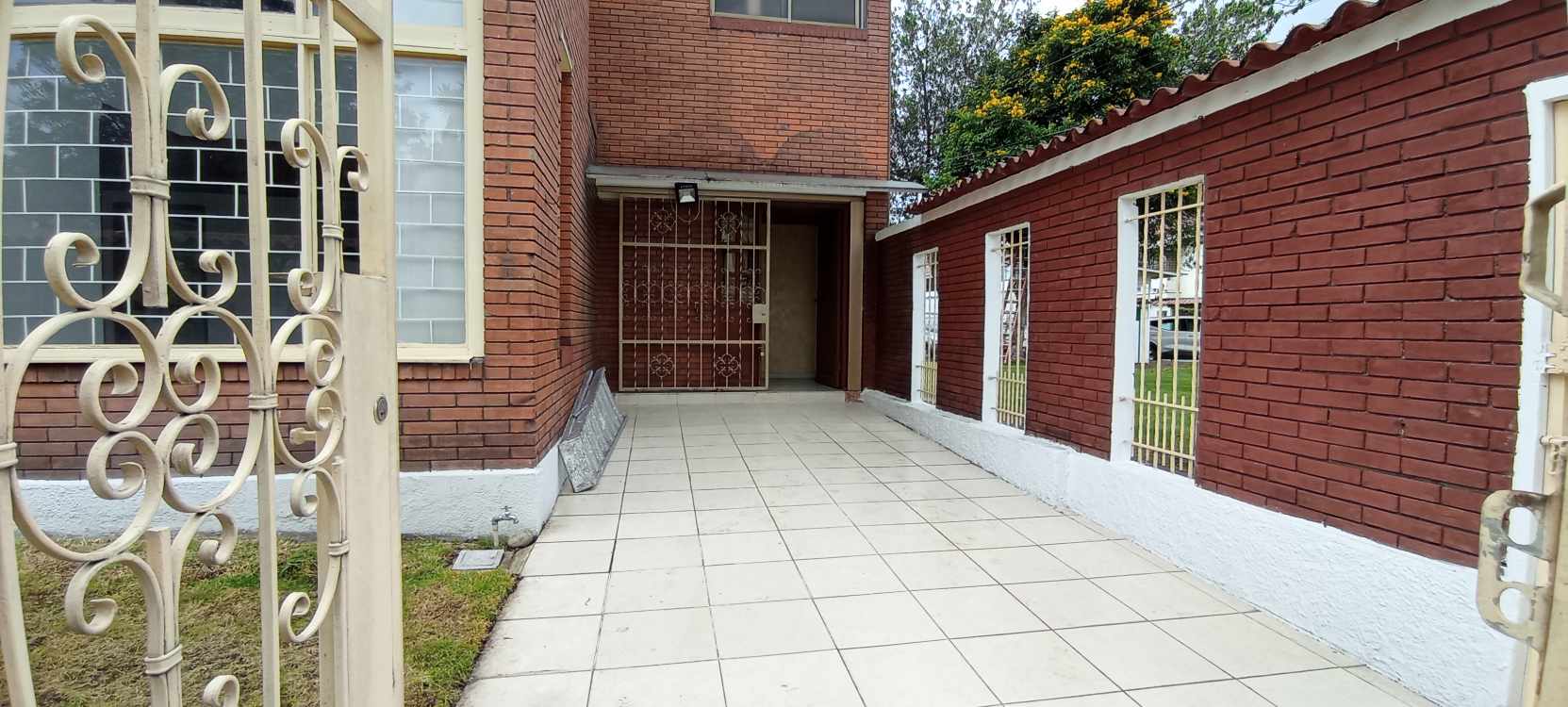 Casa en venta en La Floresta, Bogotá · foto 7 de 24