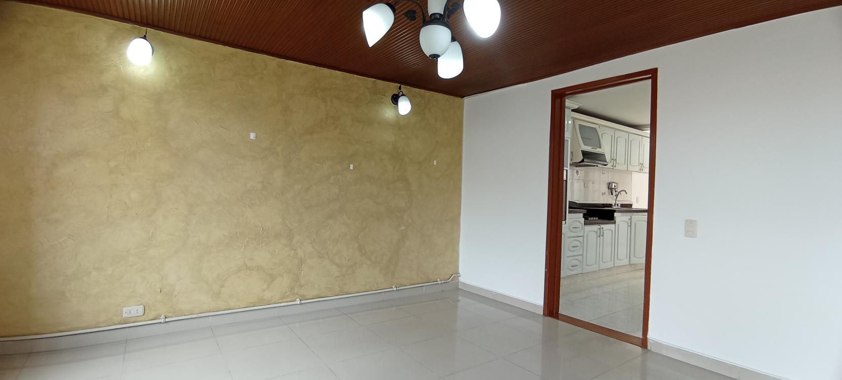 Casa en venta en La Floresta, Bogotá · foto 13 de 24