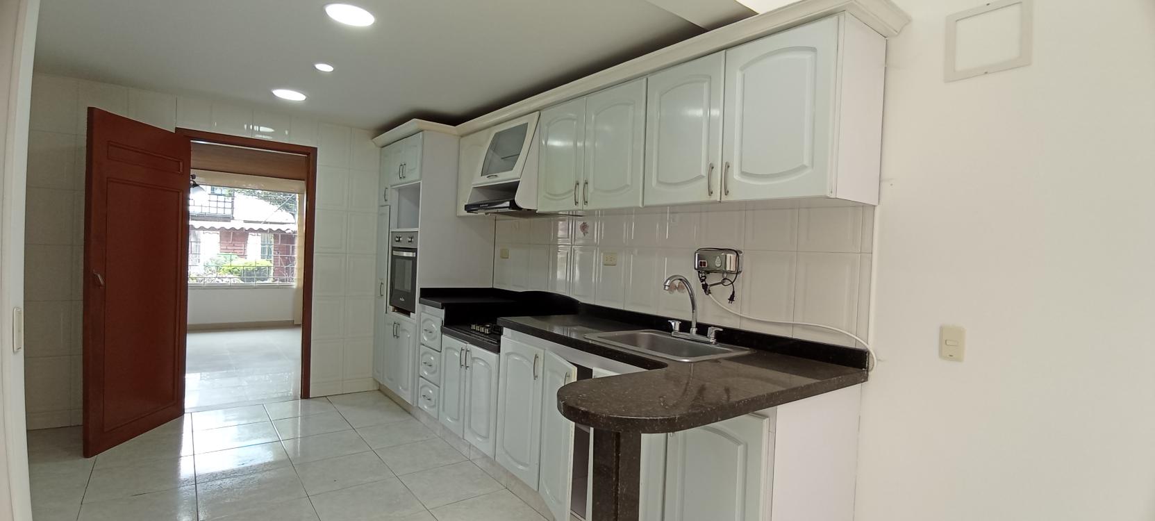 Casa en venta en La Floresta, Bogotá · foto 15 de 24