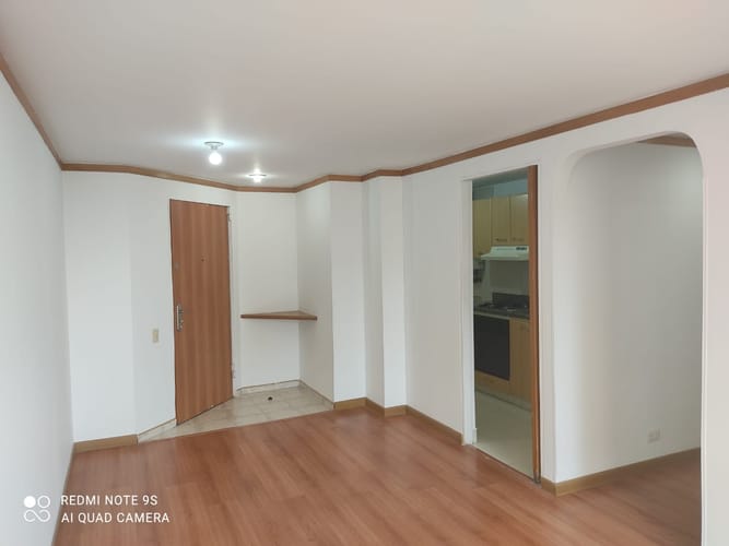 Apartamento en venta en El Codito, Bogotá · foto 2 de 16
