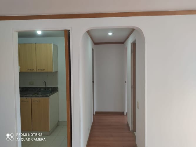Apartamento en venta en El Codito, Bogotá · foto 6 de 16