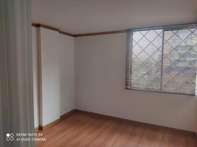 Apartamento en venta en El Codito, Bogotá · foto 10 de 16