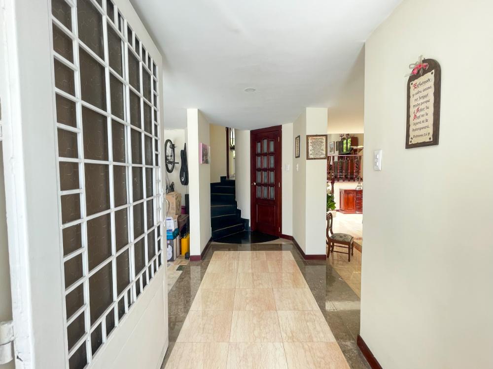 Casa en venta en Barrios Unidos, Bogotá · foto 5 de 24