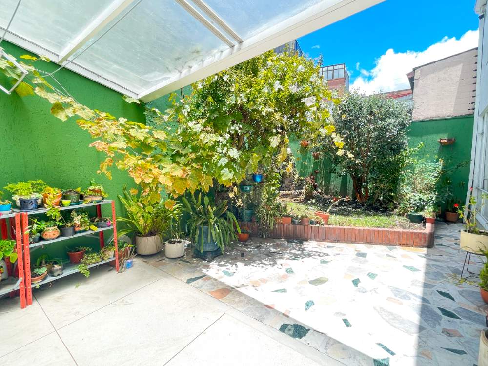 Casa en venta en Barrios Unidos, Bogotá · foto 11 de 24