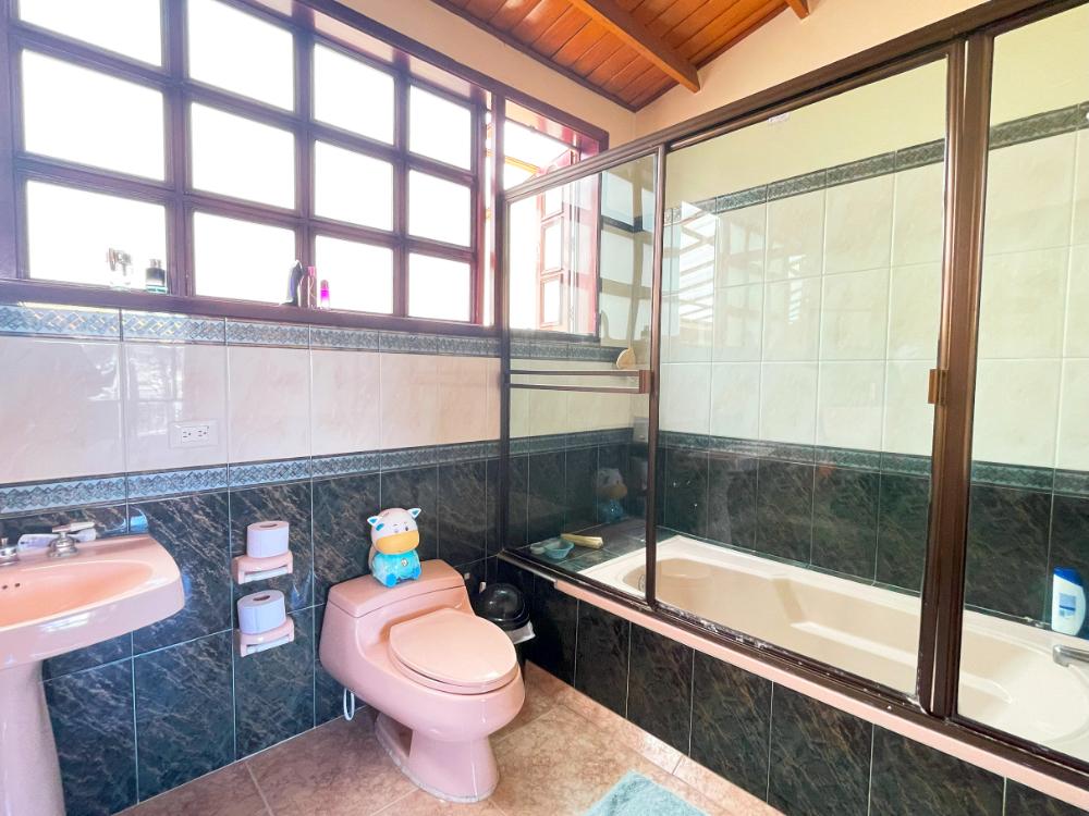 Casa en venta en Barrios Unidos, Bogotá · foto 22 de 24