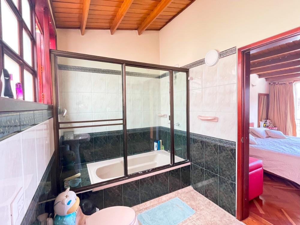 Casa en venta en Barrios Unidos, Bogotá · foto 23 de 24