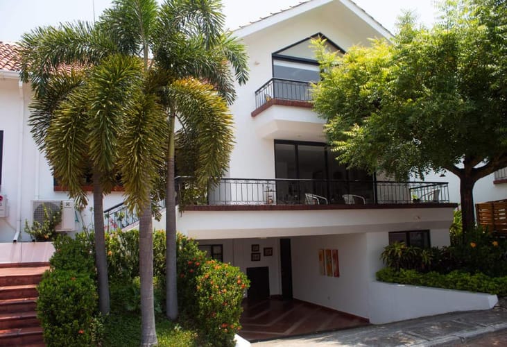 Casa de 4 alcobas en venta en Girardot, Girardot, 350 m² · foto 2 de 24