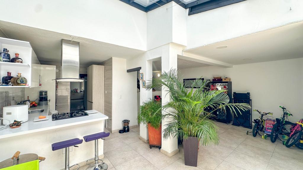 Casa en venta en Alhambra, Bogotá · foto 4 de 15