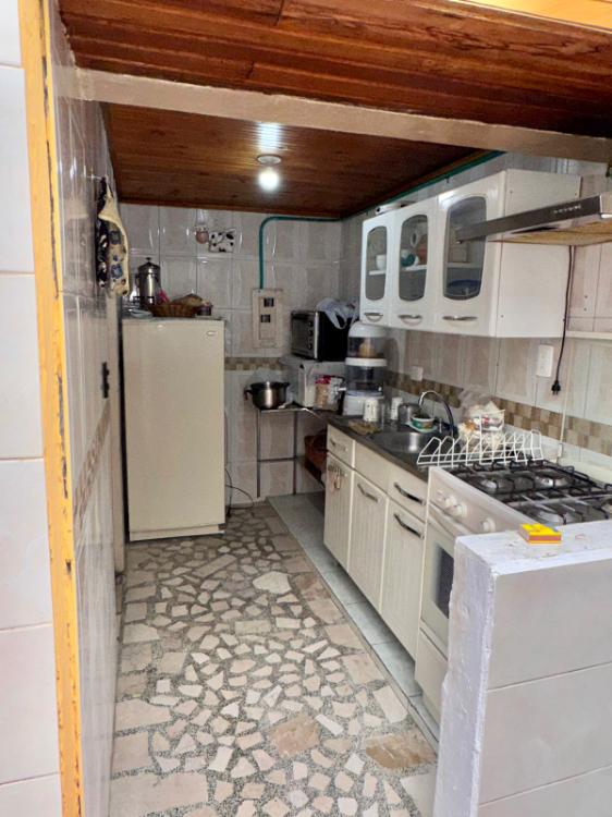 Casa en venta en Engativá, Bogotá · foto 6 de 12