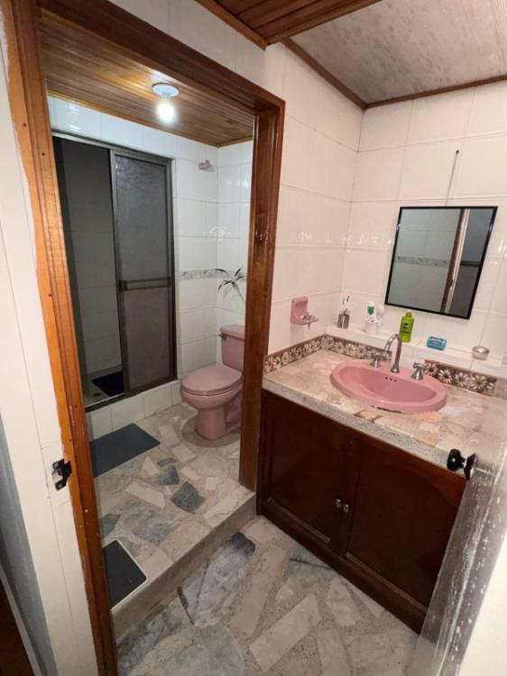 Casa en venta en Engativá, Bogotá · foto 7 de 12