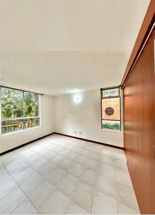 Apartamento de 3 alcobas en venta en Santa María De Los Ángeles, Medellín, 80 m² · foto 2 de 13