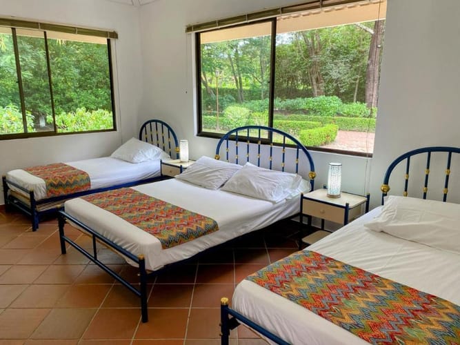 Casa de 6 alcobas en venta en Piamonte, Girardot, 379 m² · foto 15 de 19