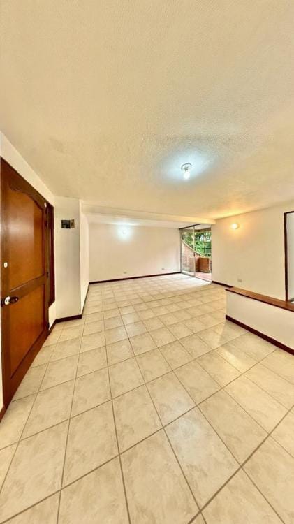 Apartamento de 3 alcobas en venta en Santa María De Los Ángeles, Medellín, 80 m² · foto 5 de 13
