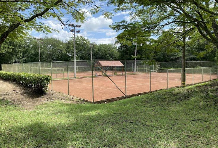 Casa de 6 alcobas en venta en Piamonte, Girardot, 379 m² · foto 18 de 19