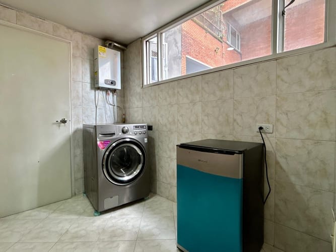 Apartamento de 3 alcobas en venta en Chico, Bogotá, 247 m² · foto 10 de 19